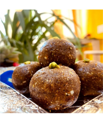 GREEN MOONG DRYFRUIT LADOO